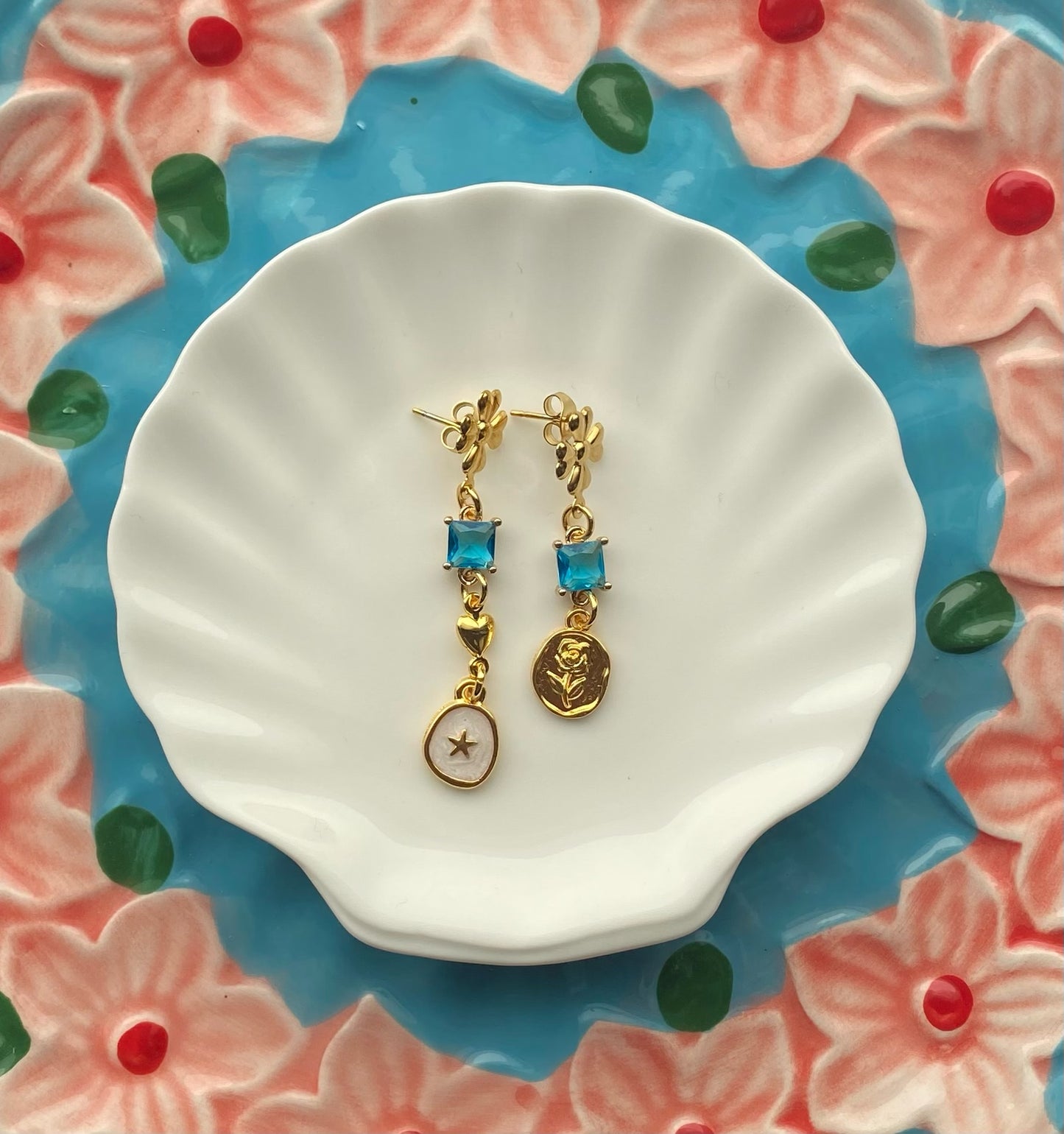 Nila Star Earrings